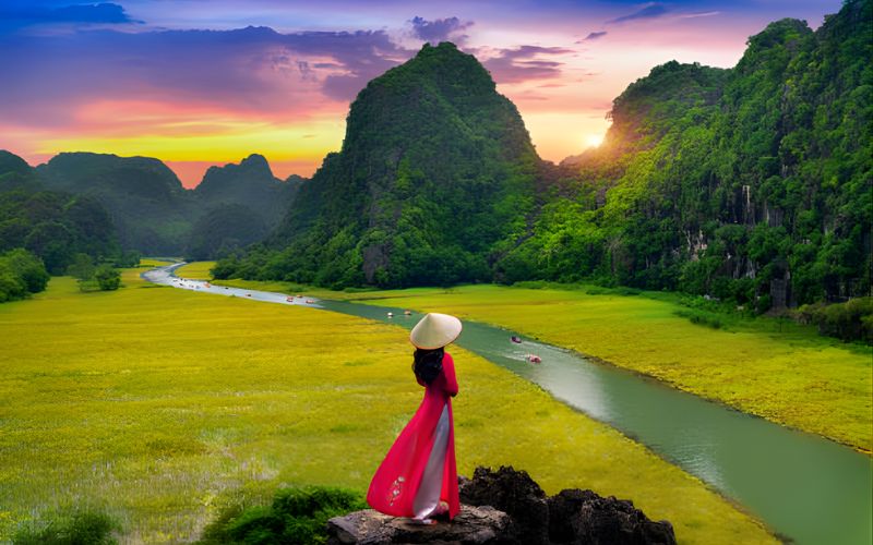 Vietnam Unveiled: From Southern Charms to Northern Legen